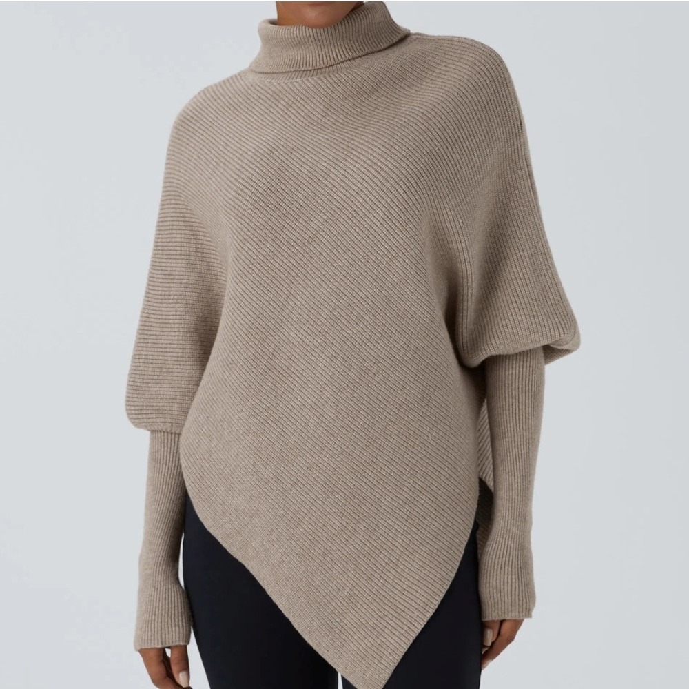 Halara High Neck Long Sleeve Asymmetric Hem Work Sweater Top Size L Minimalist